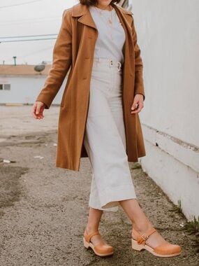 Sandgren’s handmade clog sandals tan leather Saragasso